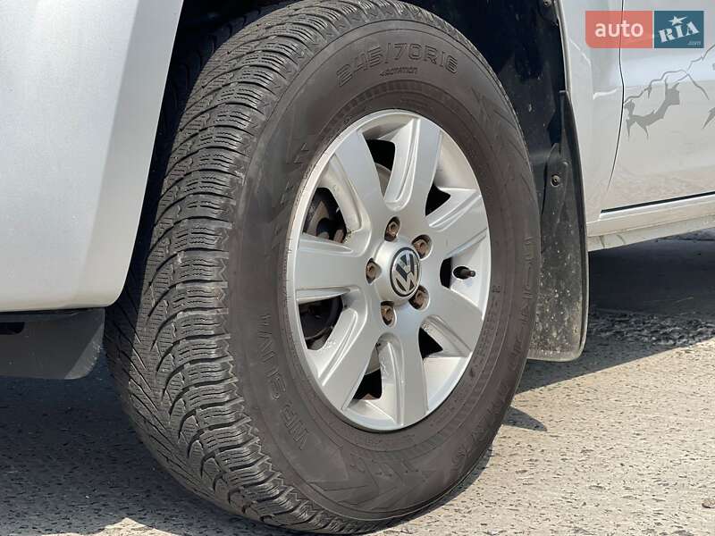 Пикап Volkswagen Amarok 2014 в Ужгороде