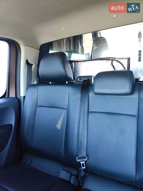 Пикап Volkswagen Amarok 2013 в Одессе