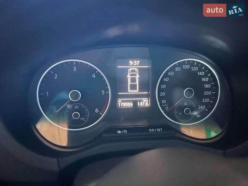 Пикап Volkswagen Amarok 2015 в Ужгороде