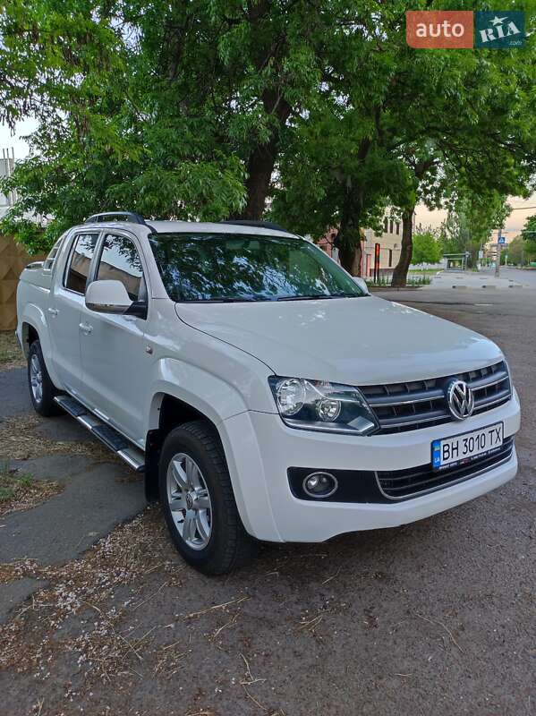 Пікап Volkswagen Amarok 2012 в 