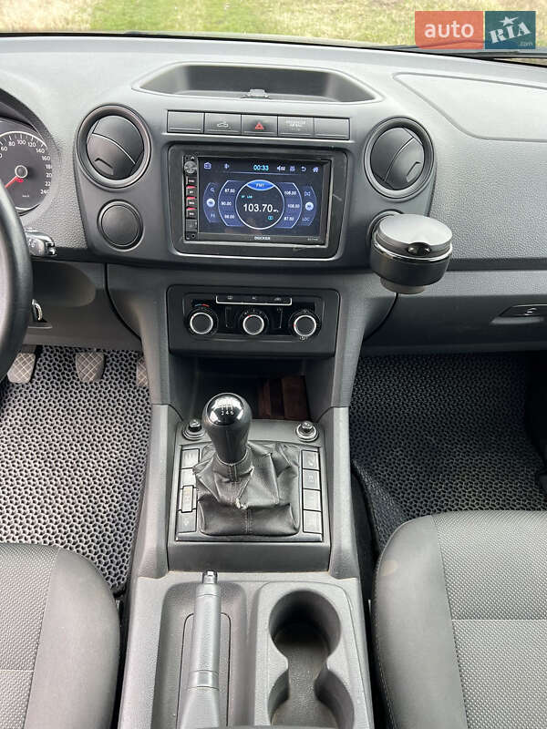 Пикап Volkswagen Amarok 2011 в Ровно
