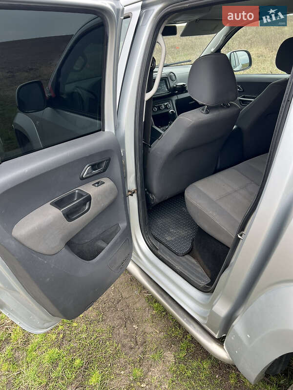 Пикап Volkswagen Amarok 2011 в Ровно