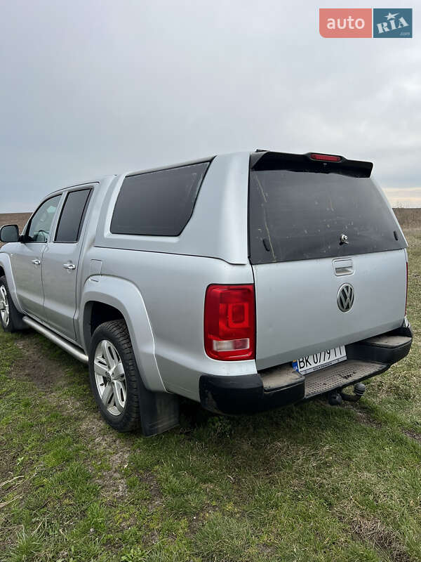 Пикап Volkswagen Amarok 2011 в Ровно