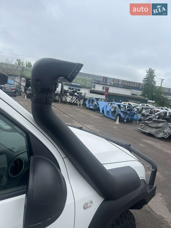 Пикап Volkswagen Amarok 2013 в Ровно