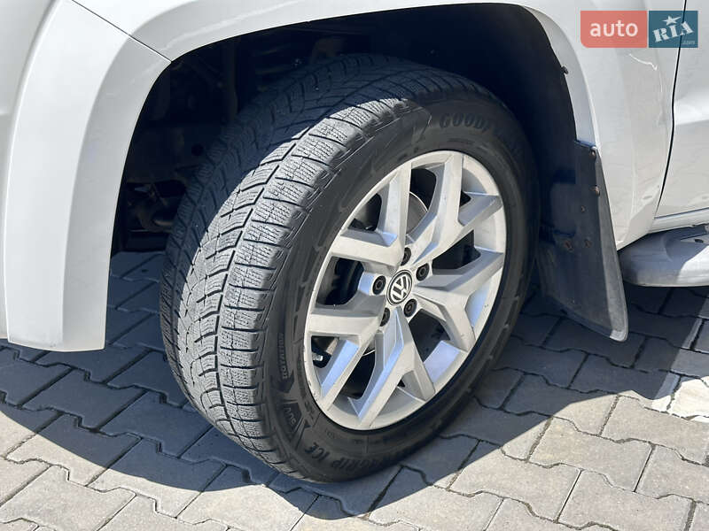 Пикап Volkswagen Amarok 2017 в Черновцах