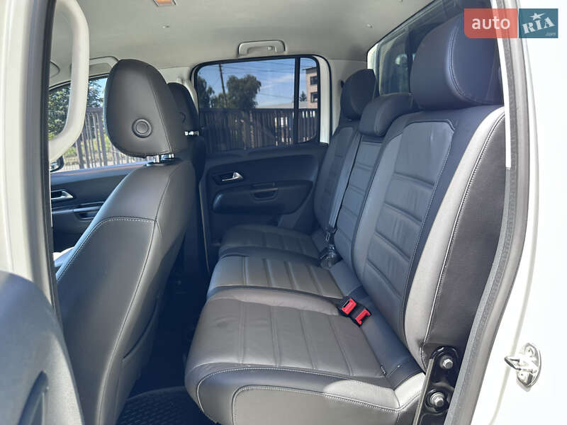 Пикап Volkswagen Amarok 2017 в Черновцах