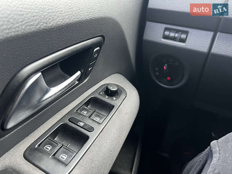 Пікап Volkswagen Amarok 2014 в Вінниці