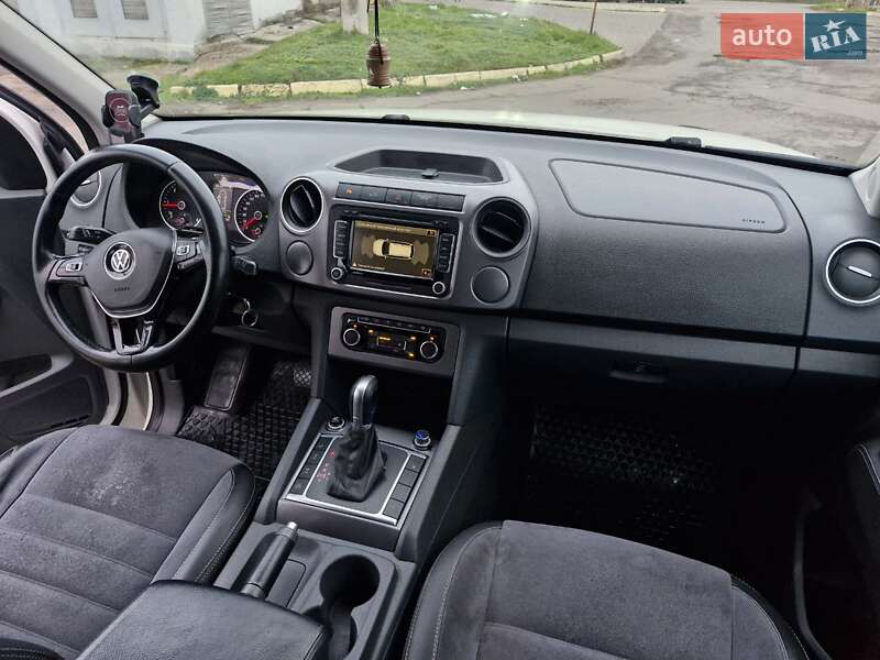 Пикап Volkswagen Amarok 2015 в Николаеве