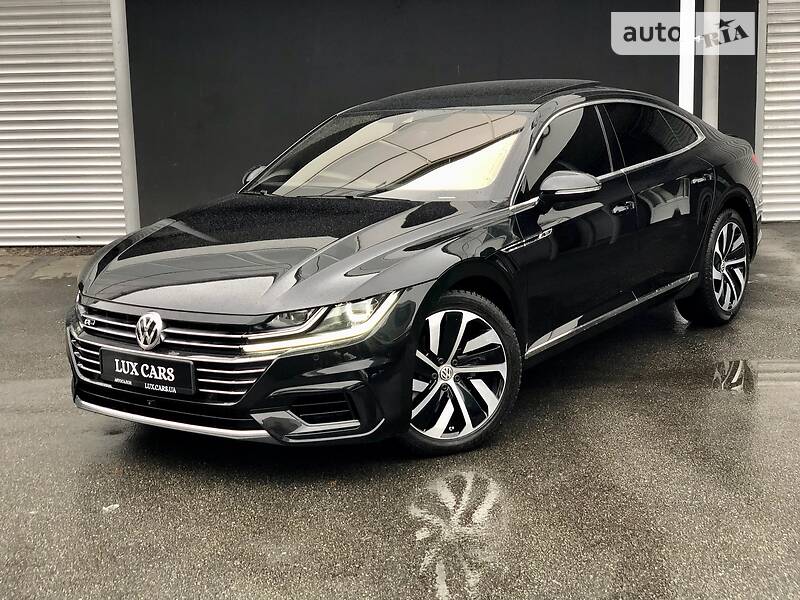 Ліфтбек Volkswagen Arteon 2018 в Києві