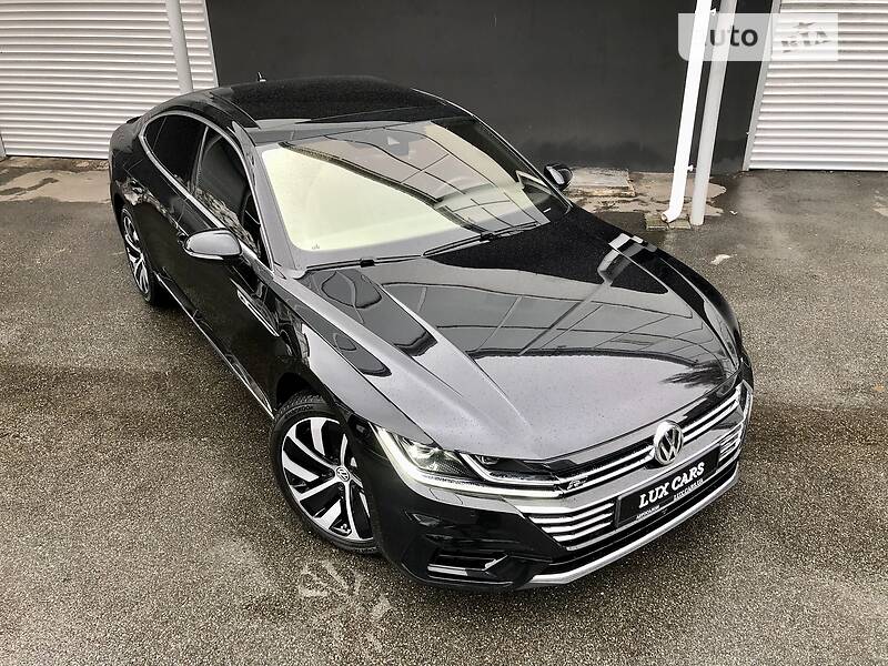 Ліфтбек Volkswagen Arteon 2018 в Києві