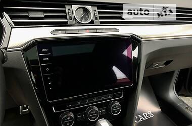 Лифтбек Volkswagen Arteon 2018 в 