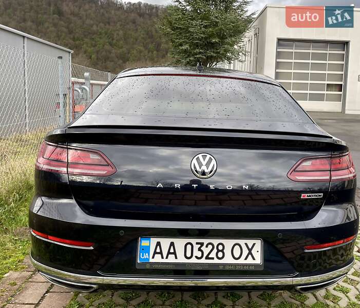 Ліфтбек Volkswagen Arteon 2017 в Києві