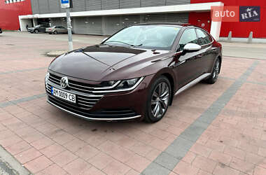 Лифтбек Volkswagen Arteon 2018 в Киеве