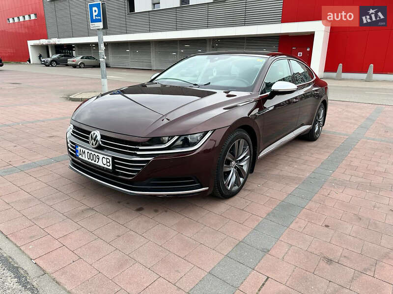 Лифтбек Volkswagen Arteon 2018 в Киеве
