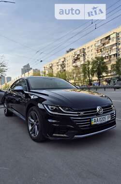 Лифтбек Volkswagen Arteon 2017 в Киеве