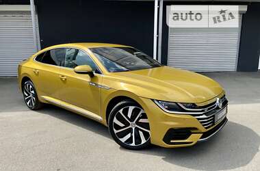 Ліфтбек Volkswagen Arteon 2017 в Києві