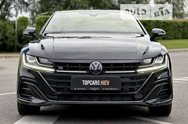Ліфтбек Volkswagen Arteon 2021 в Києві