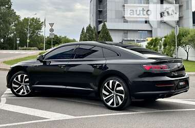 Ліфтбек Volkswagen Arteon 2021 в Києві