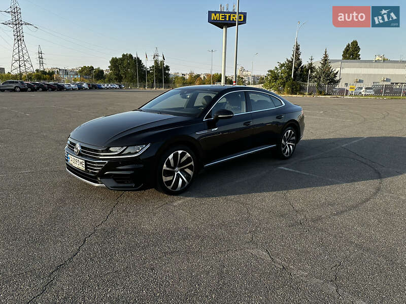 Лифтбек Volkswagen Arteon 2017 в Киеве