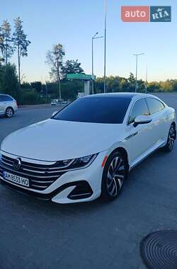 Лифтбек Volkswagen Arteon 2021 в 