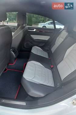 Лифтбек Volkswagen Arteon 2021 в 