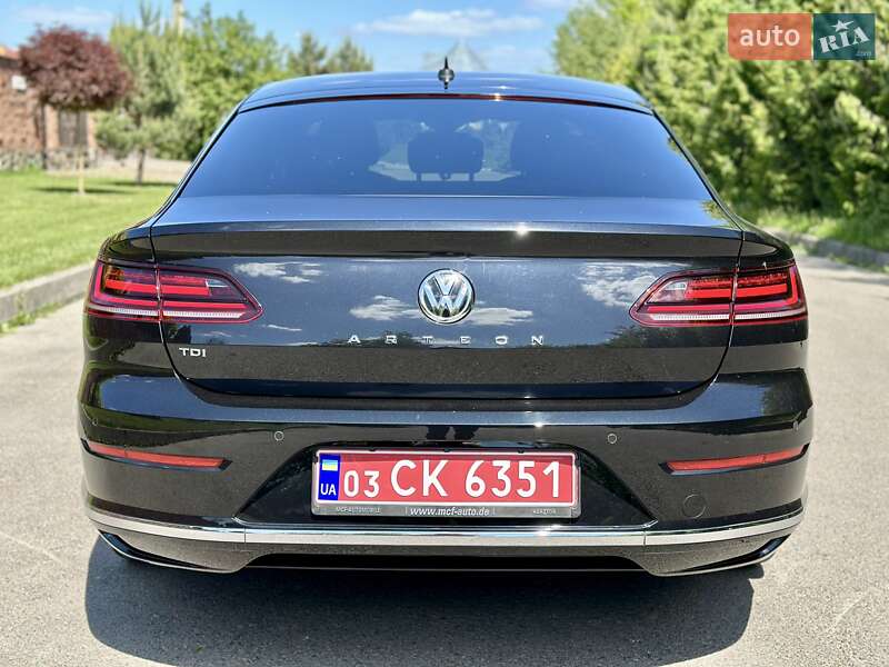 Лифтбек Volkswagen Arteon 2017 в Киеве фото 6 Лифтбек Volkswagen Arteon 2017 в Киеве