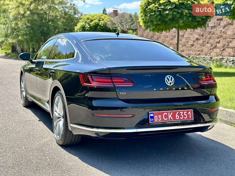 Лифтбек Volkswagen Arteon 2017 в Киеве фото 27 Лифтбек Volkswagen Arteon 2017 в Киеве