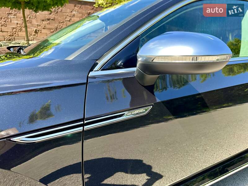 Лифтбек Volkswagen Arteon 2017 в Киеве фото 34 Лифтбек Volkswagen Arteon 2017 в Киеве