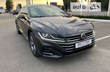 Универсал Volkswagen Arteon 2024 в 