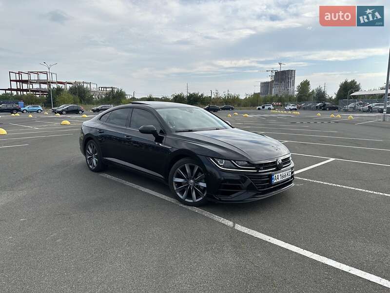 Лифтбек Volkswagen Arteon 2019 в Киеве