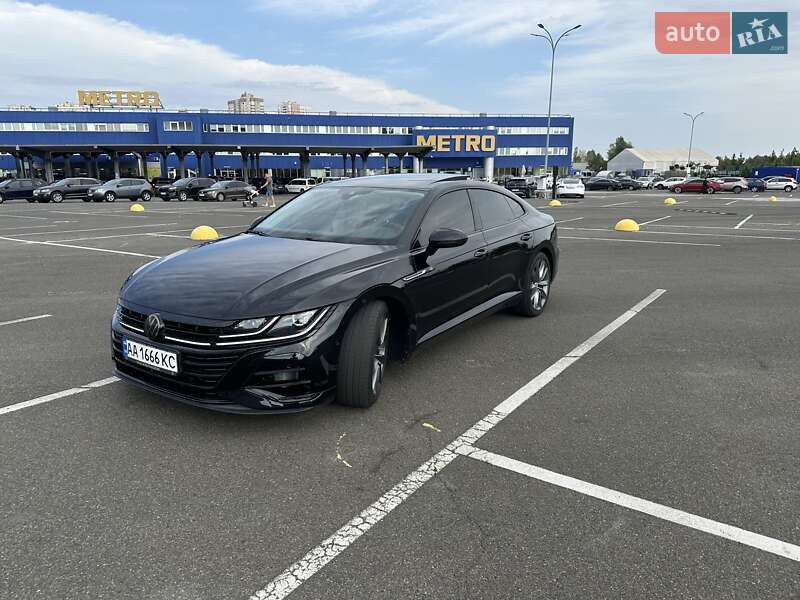 Лифтбек Volkswagen Arteon 2019 в Киеве