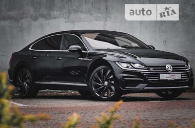 Ліфтбек Volkswagen Arteon 2018 в Ірпені