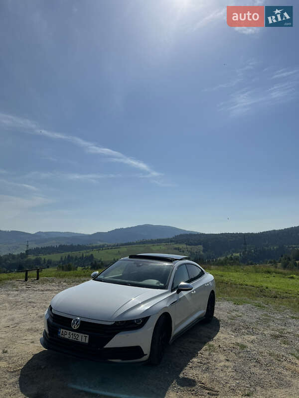 Ліфтбек Volkswagen Arteon 2017 в Запоріжжі