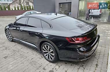 Лифтбек Volkswagen Arteon 2018 в Львове