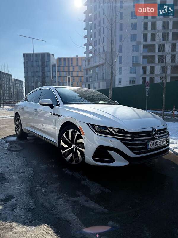 Ліфтбек Volkswagen Arteon 2018 в Києві