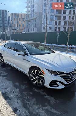 Ліфтбек Volkswagen Arteon 2018 в Києві