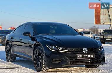 Лифтбек Volkswagen Arteon 2017 в Киеве