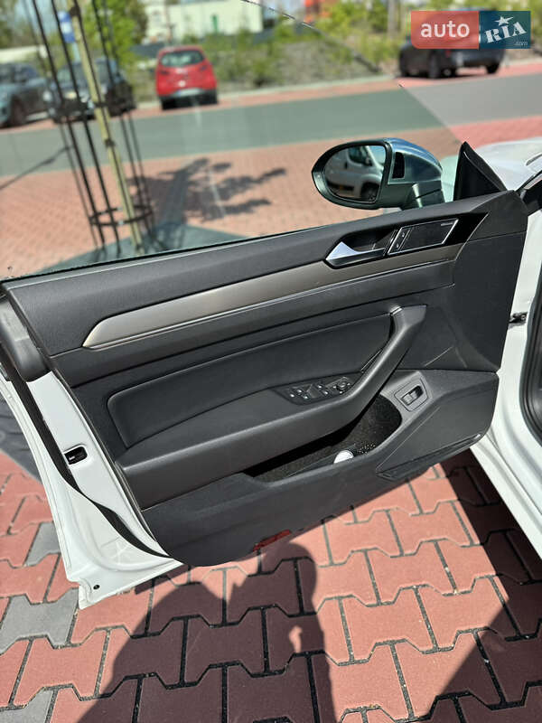 Ліфтбек Volkswagen Arteon 2019 в Києві