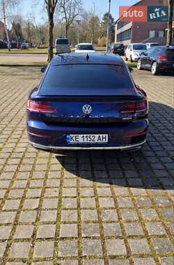 Лифтбек Volkswagen Arteon 2018 в 