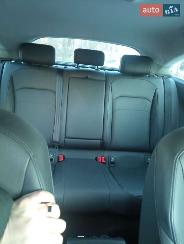 Лифтбек Volkswagen Arteon 2020 в Киеве