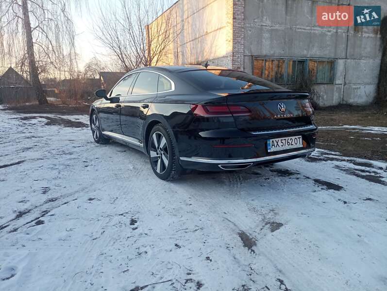 Лифтбек Volkswagen Arteon 2020 в Киеве