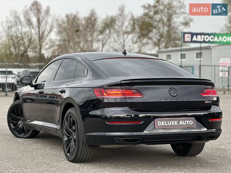 Ліфтбек Volkswagen Arteon 2017 в Києві