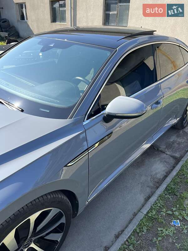 Лифтбек Volkswagen Arteon 2021 в Ужгороде