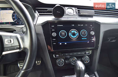 Лифтбек Volkswagen Arteon 2017 в 