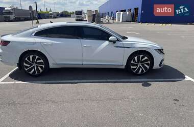Лифтбек Volkswagen Arteon 2018 в 