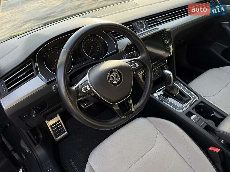 Ліфтбек Volkswagen Arteon 2019 в Києві