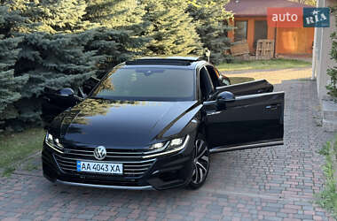 Лифтбек Volkswagen Arteon 2018 в Киеве