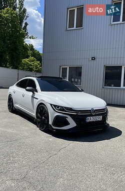 Лифтбек Volkswagen Arteon 2019 в Киеве