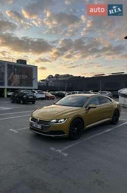 Лифтбек Volkswagen Arteon 2018 в 