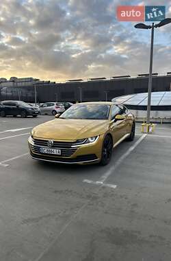 Лифтбек Volkswagen Arteon 2018 в 